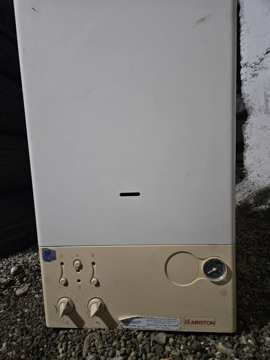 Ariston T 2 folosită