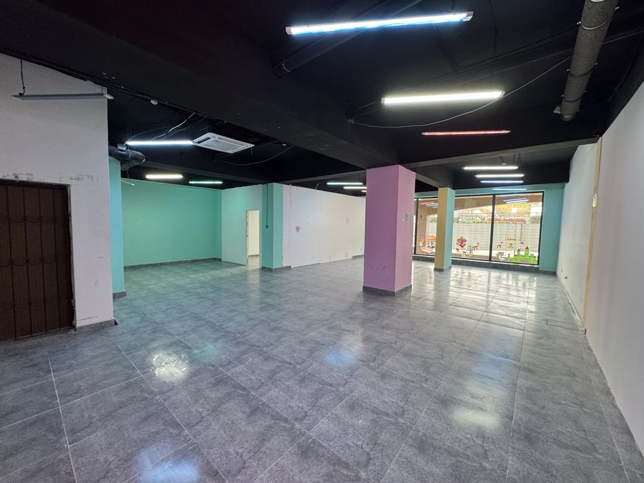 Срочна Сдается Помешение. Сеул Мун Яккасарай. 260 квадрат