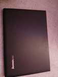Ноутбук  черного цвета Lenovo.