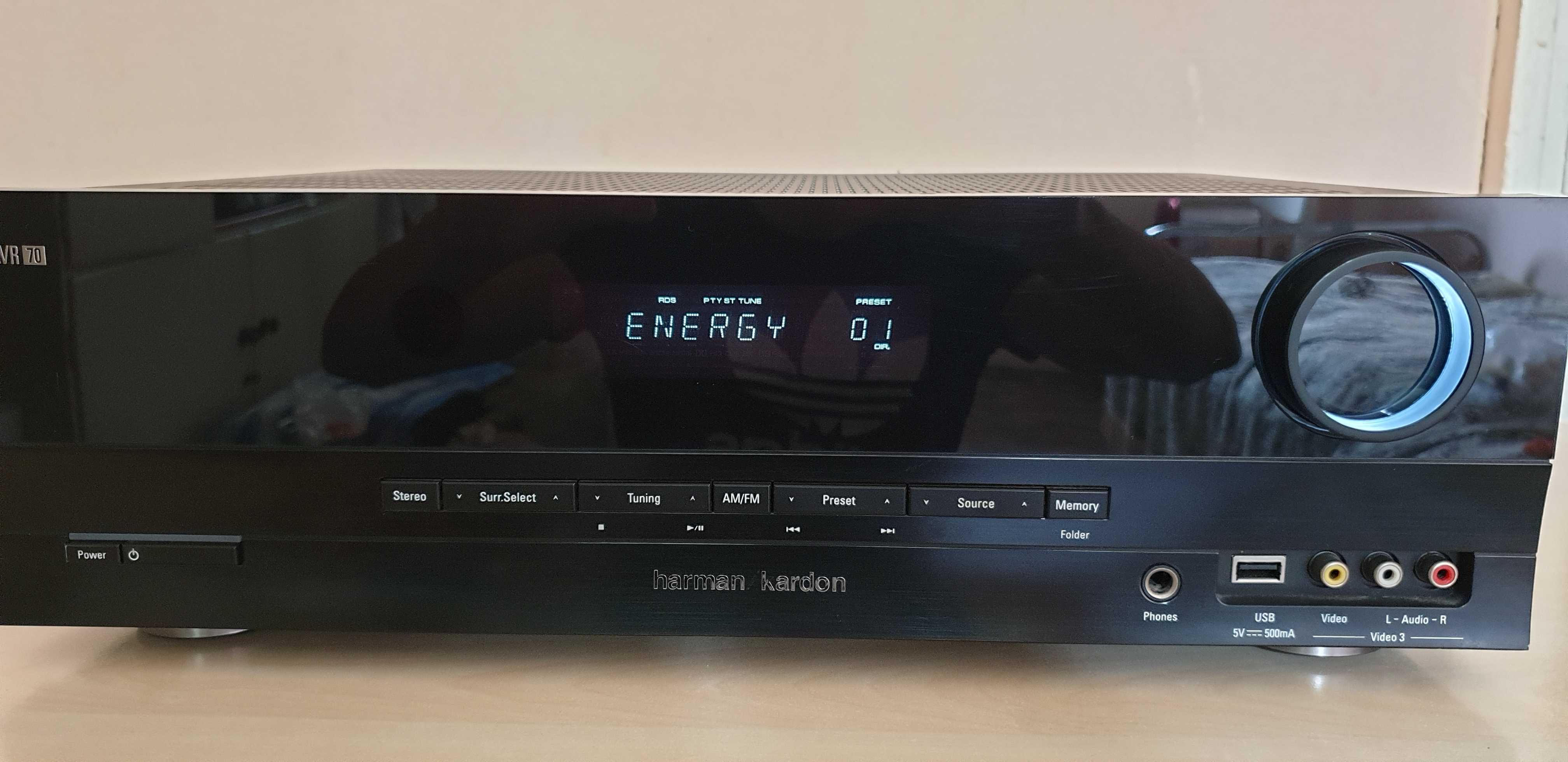 Усилвател Harman Kardon AVR 70