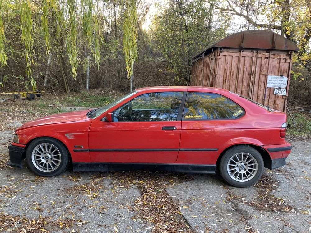 BMW E36 компакт 318ti m44b19 НА ЧАСТИ