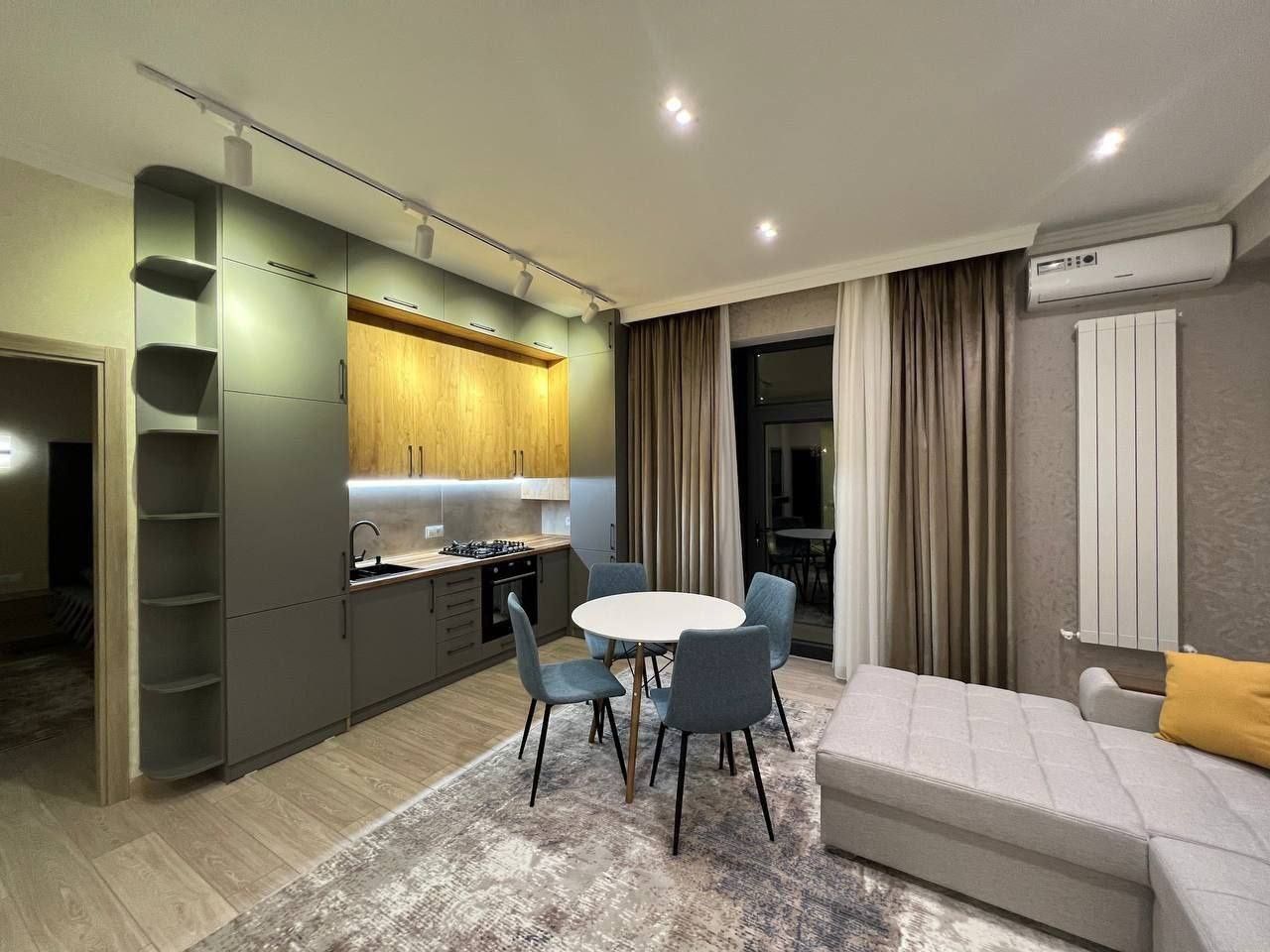 Продается 2х ком квартира, ЖК Аэропорт Хаус, ор-р: ул.Нукусская, 60 м²