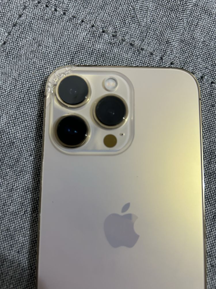 Vand iPhone 13 Pro
