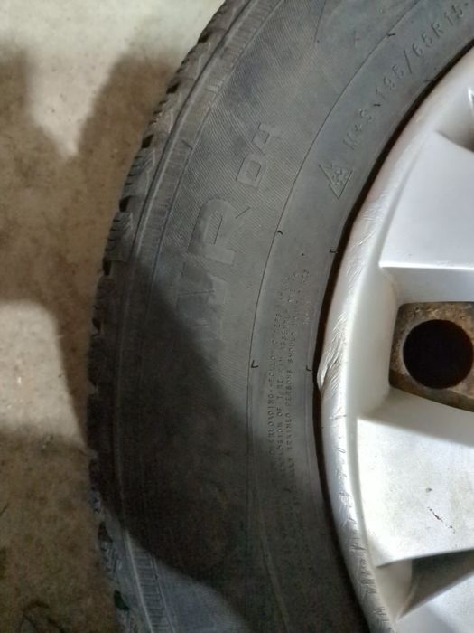 Anvelope iarnă Nokian WR D4 196/65 R15