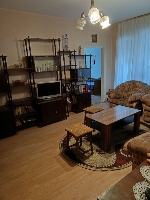 Дава се под наем Двустаен апартамент в Варна, Кайсиева градина - 65 кв.м за 250 € - Снимка #3