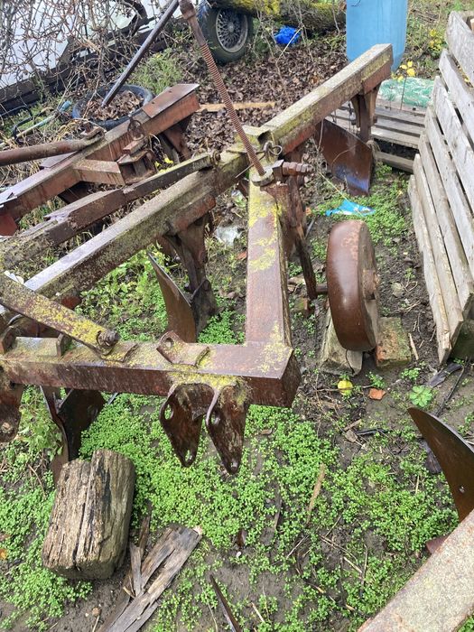 Плуг за оране 4х25