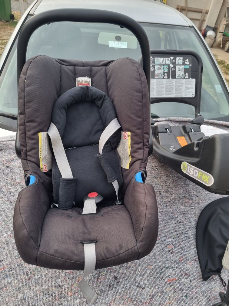 Детско/ бебешко столче за кола / самолет Britax + ISOFIX основа 0-13кг