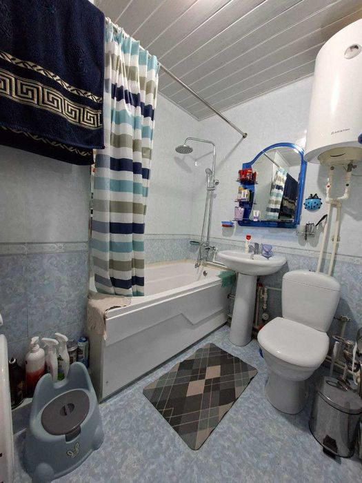 2х ком. переделанная в 3х ком. на 2 этаже, Вокзал