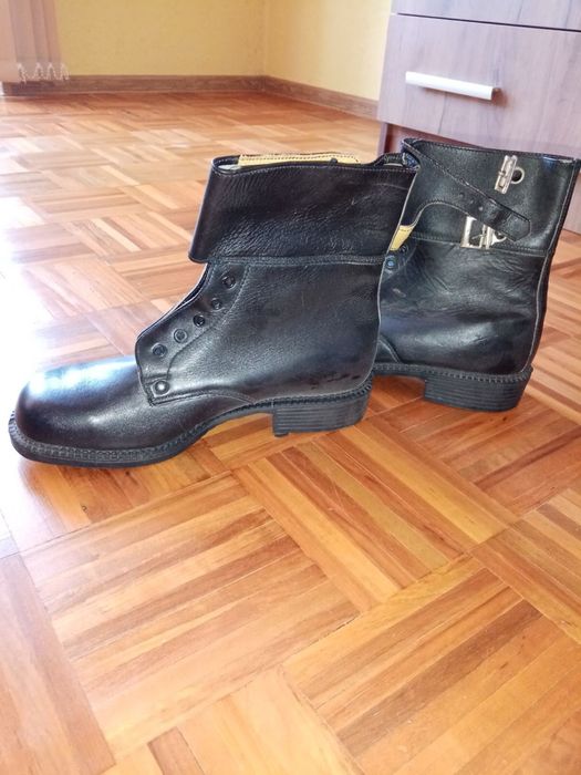 Мъжки кожени кубинки