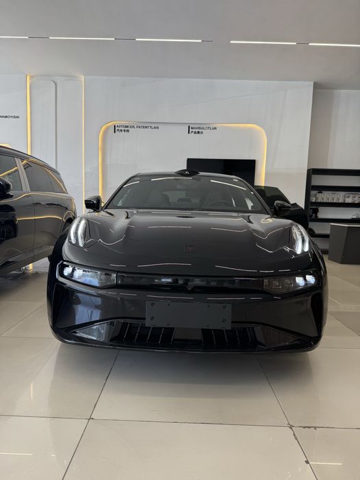 Zeekr 001 Full z sport tayyor
