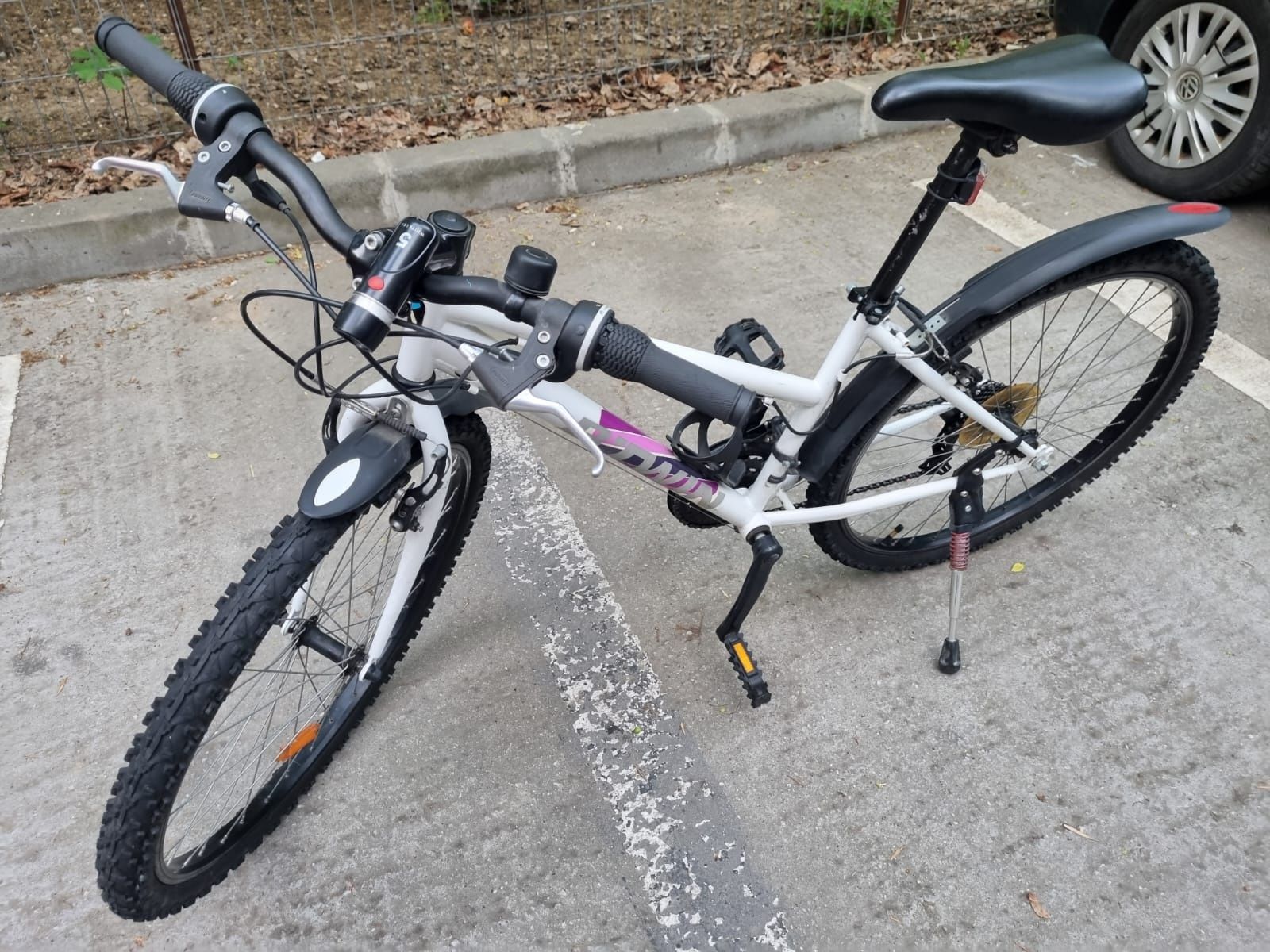 Bicicleta dama Rockrider 300, roti 26, funcționează fara probleme.