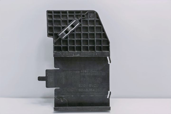 Suport  Calculator Motor 9823523280 Peugeot 2008  seria