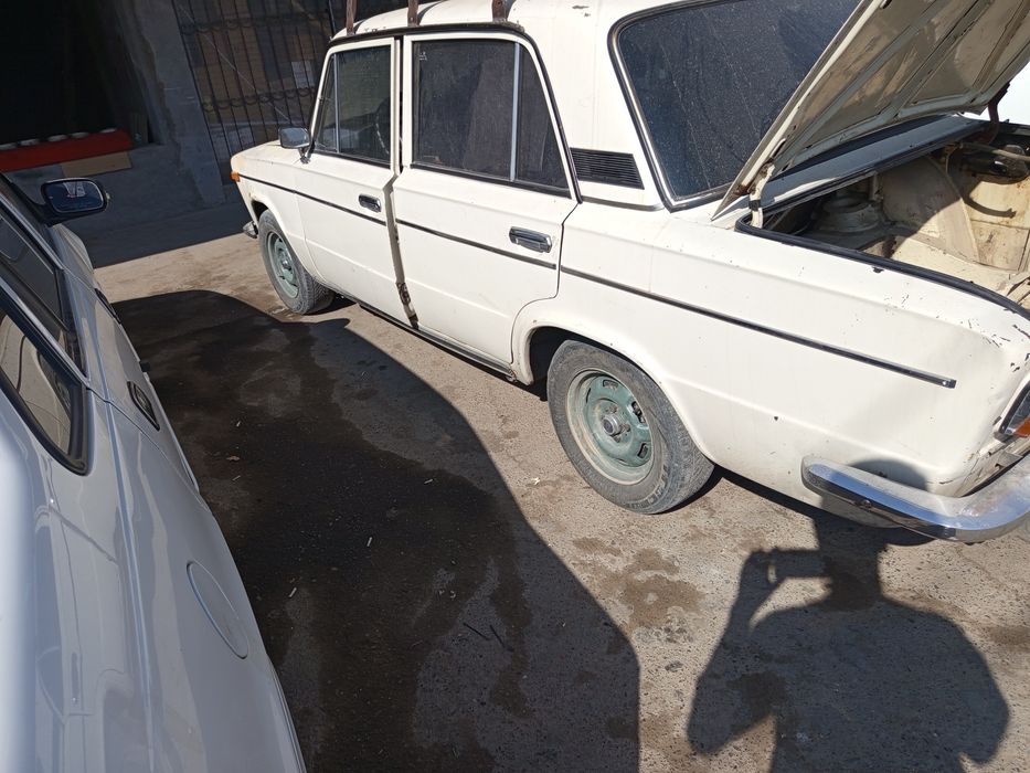 Vaz 2103 zapchasla bor