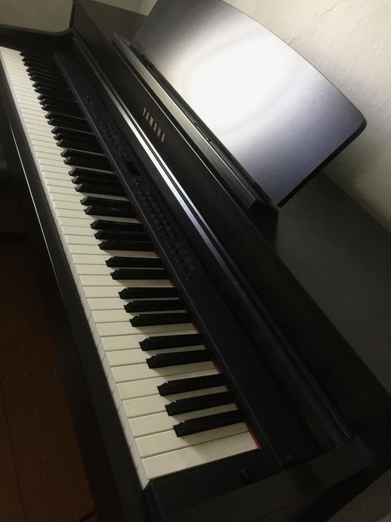 Продам цифровое Пианино Yamaha Clavinova CLP - 440