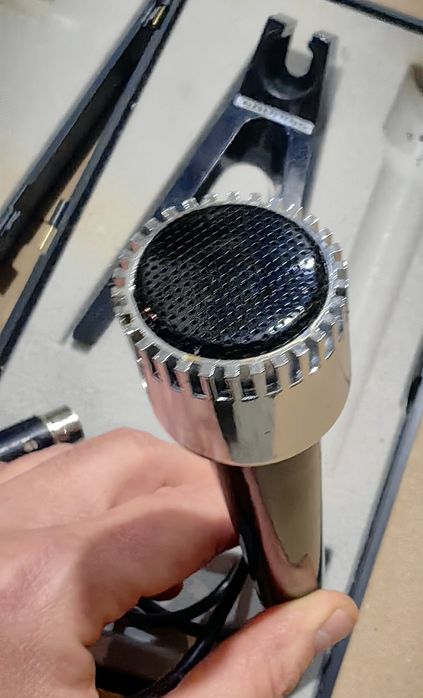 Microfon retro vintage de colecție Grundig GDM 313