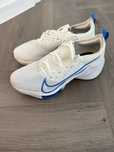 Nike zoom X 42.5