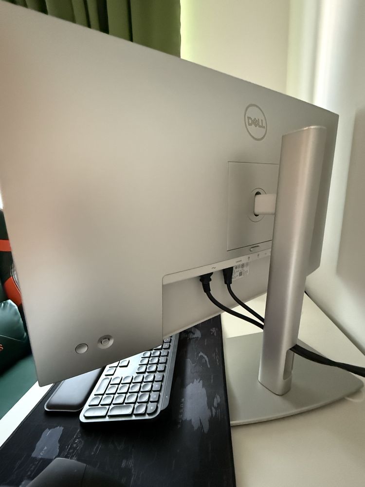 Monitor IPS LED Dell 27” u2724D, QHD, in garantie
