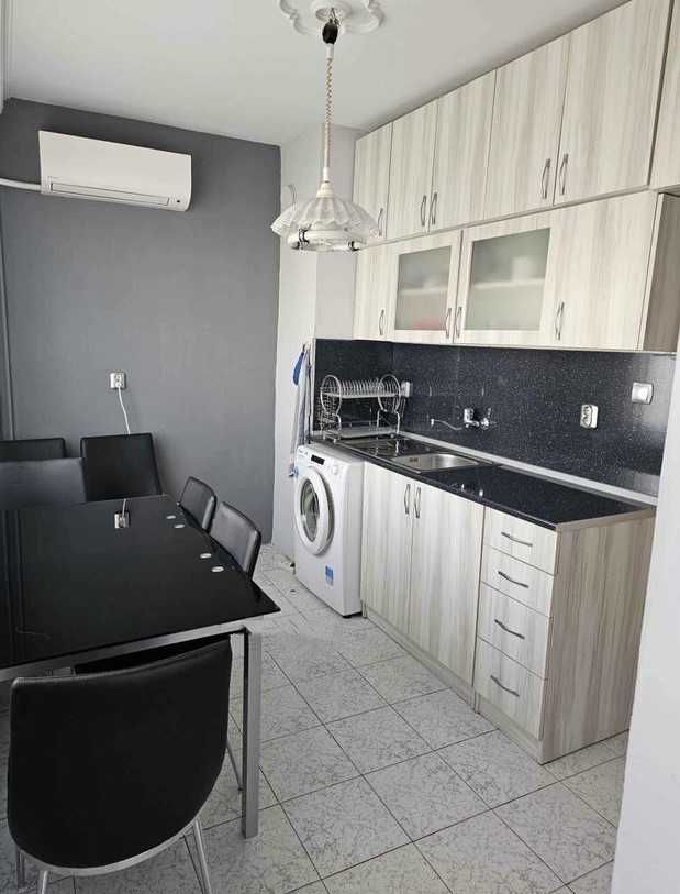 Продава се Двустаен апартамент в София, Надежда 2 - 68 кв.м за 2353 €/кв.м - Снимка #2
