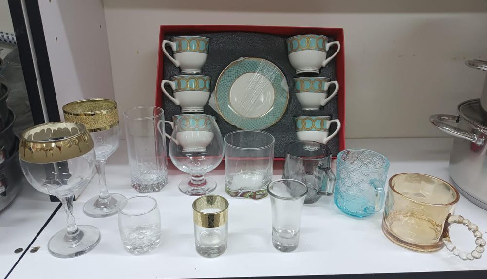 Бокалы для вина, шампанского, стаканы, фужеры, кружки, рюмки