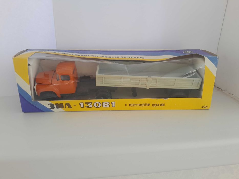 Модель ЗИЛ 130В1 полуприцеп СССР