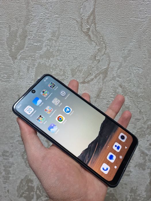 Продаю Redmi Note 10S, память 6/128, версия андроида 13, 5.000mah