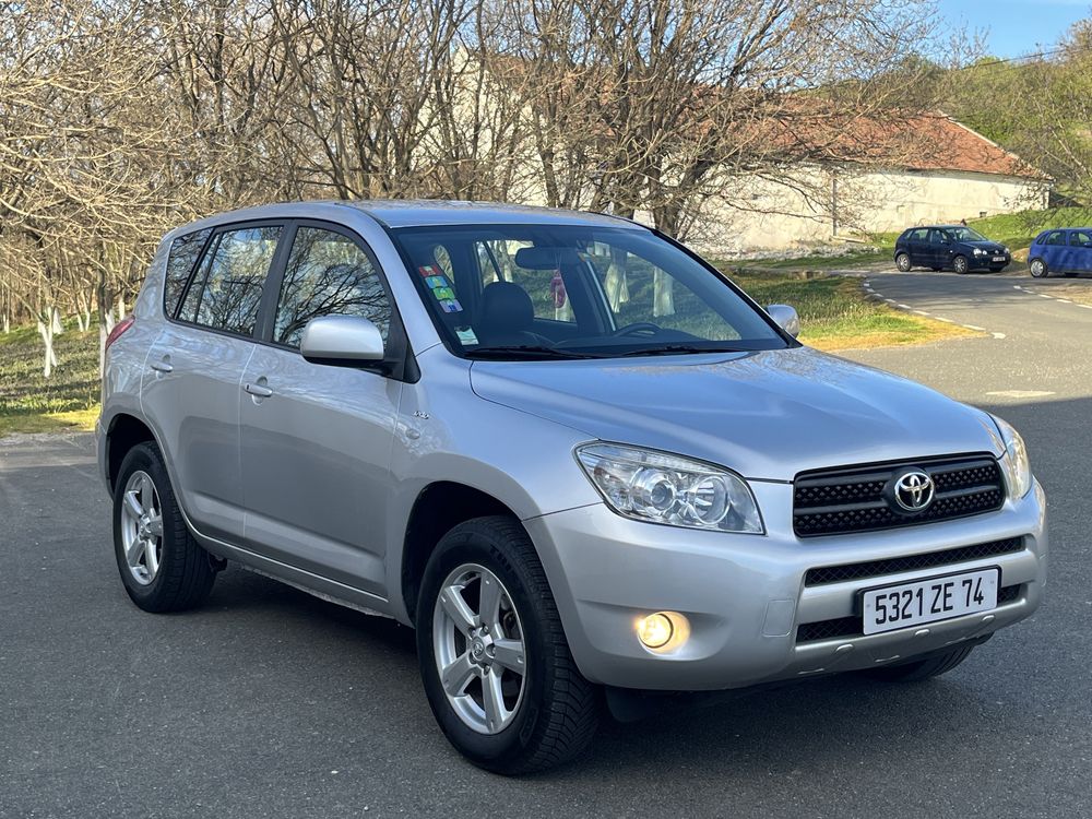 Toyota Rav 4 (4WD) 2.2 diesel an 2008 eur 4