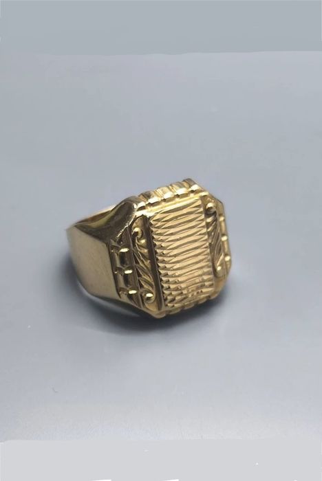 Золотая советская печатка 20 размера