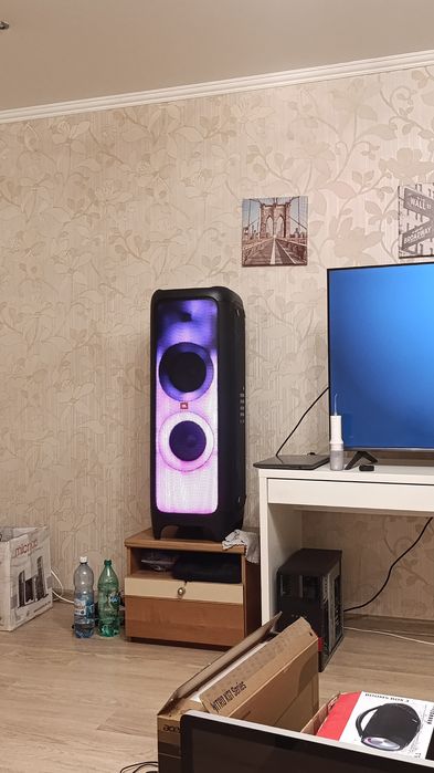 Продам JBL Party Box 1000