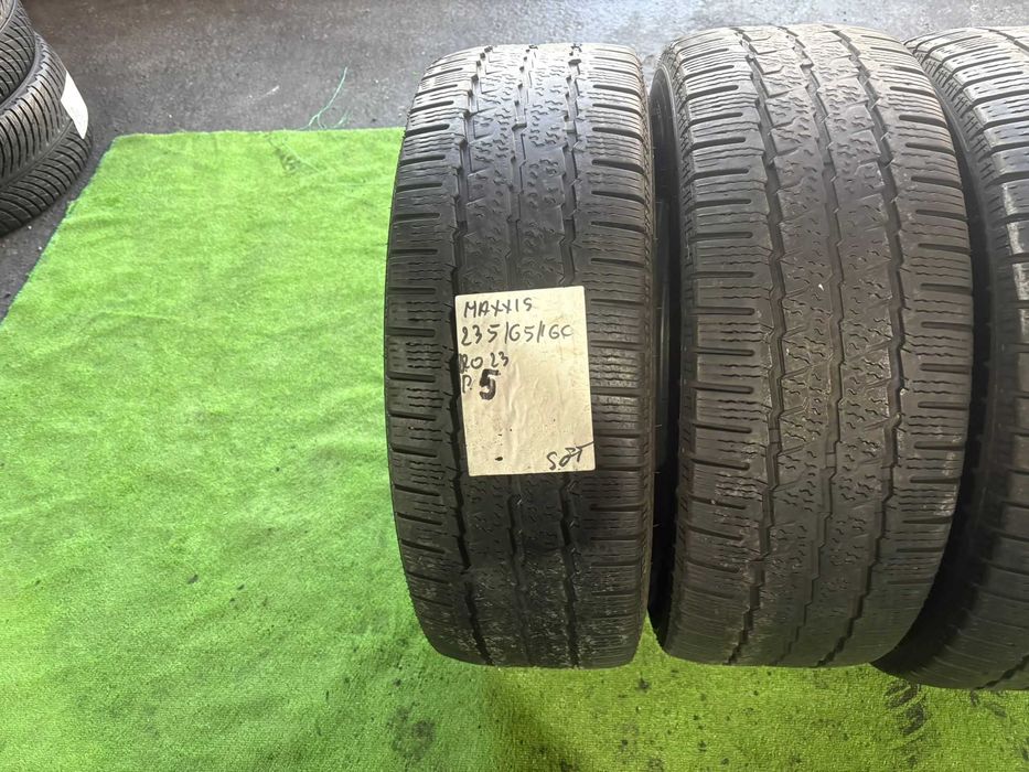 Anvelope Iarna 235/65/16C Maxxis