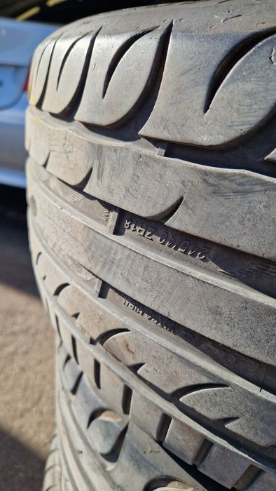 Летни гуми 245/40/R18