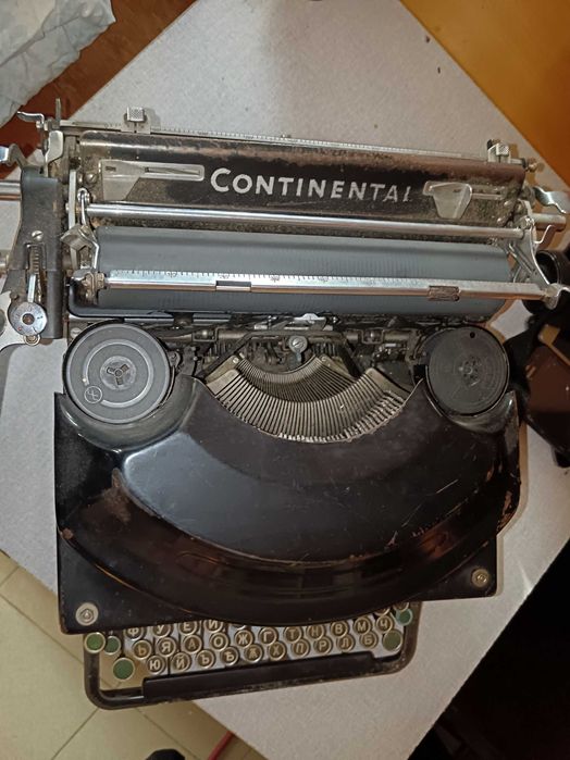 Пишеща машина  ConTinenTаL SILENTA