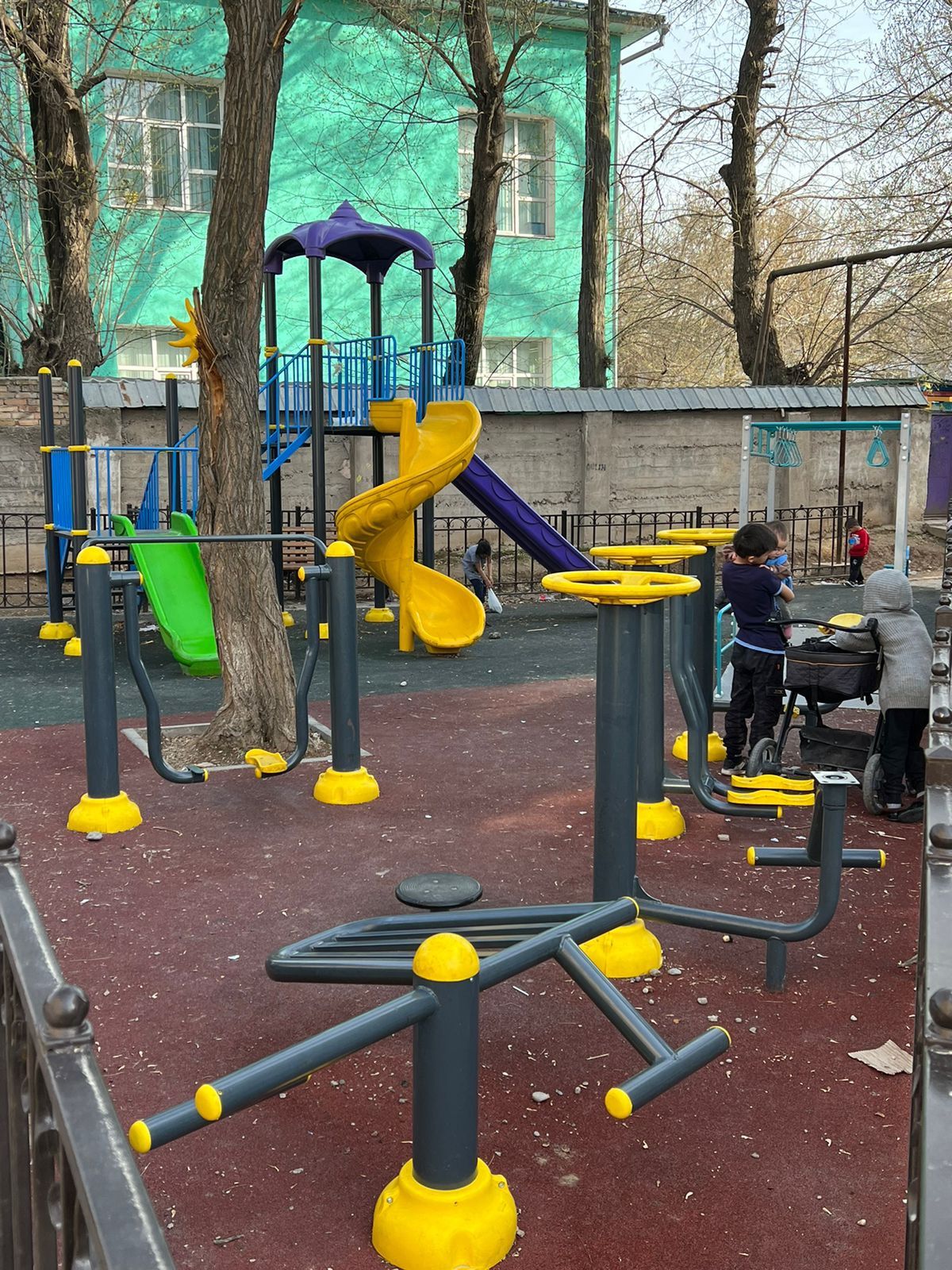 Продаю 1 комнату в общежитии