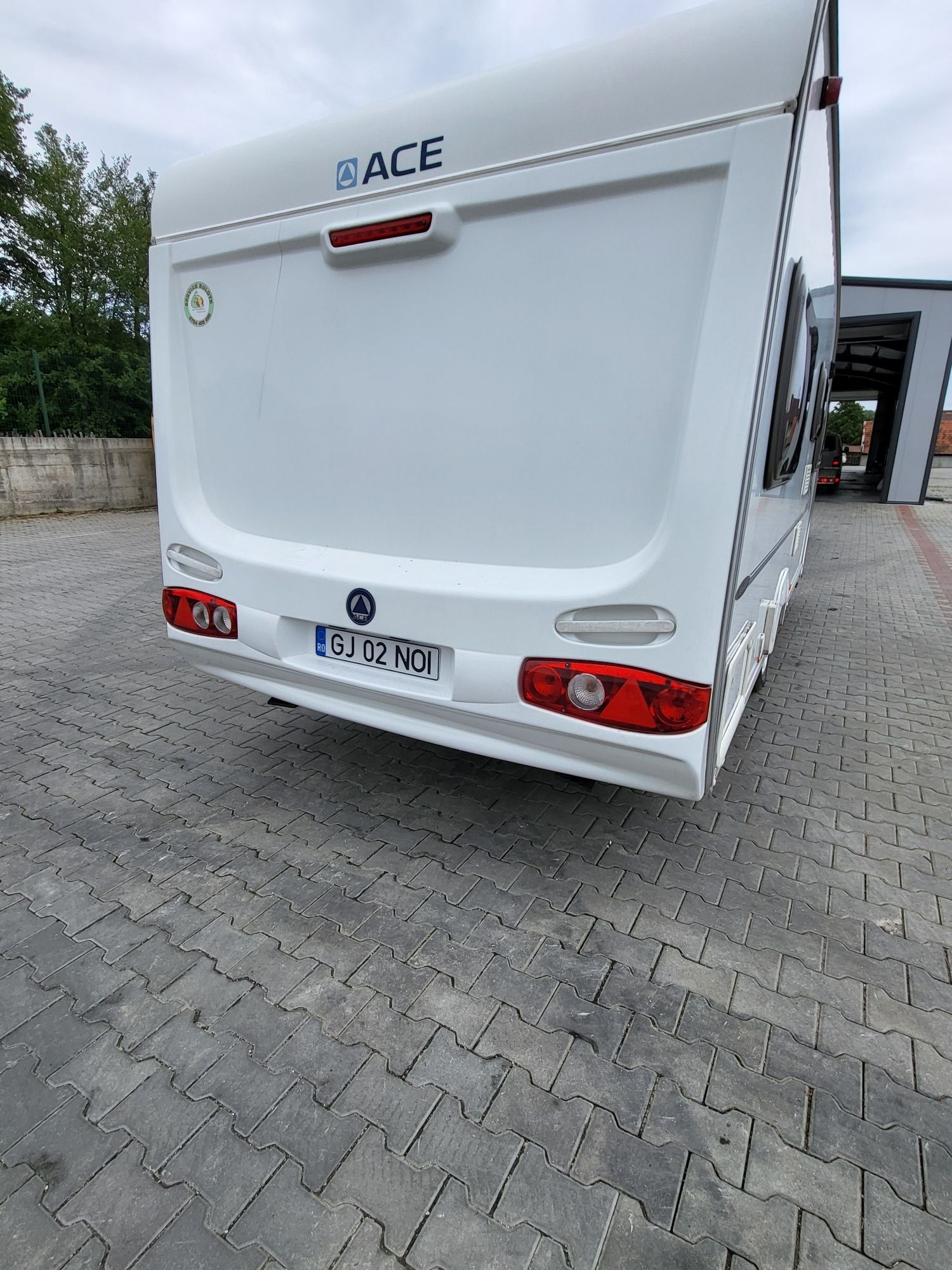 Vând/Schimb,accept variante auto , rulotă SWIFT JUBILEE ENVOY 2007