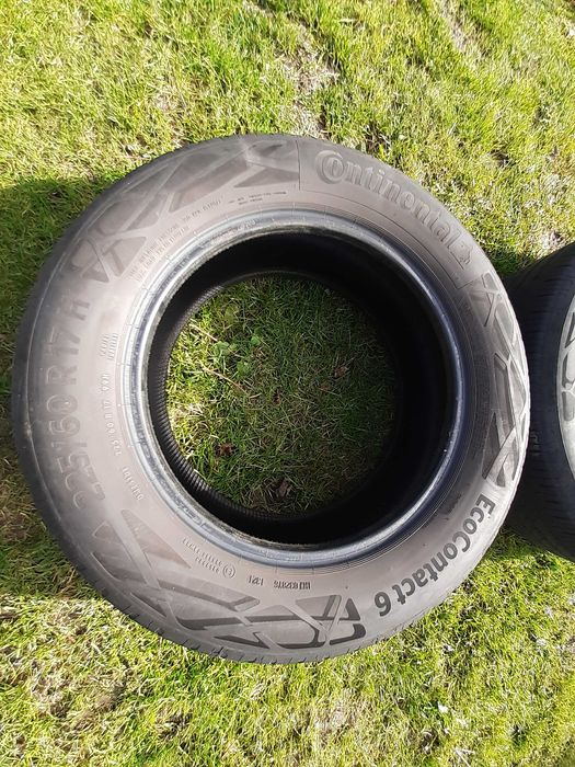 Гуми 225 х 60 х 17, Continental EcoContact 6