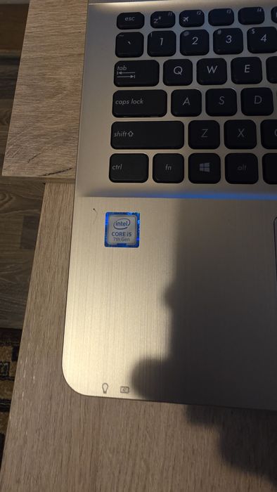 Laptop ASUS X541U