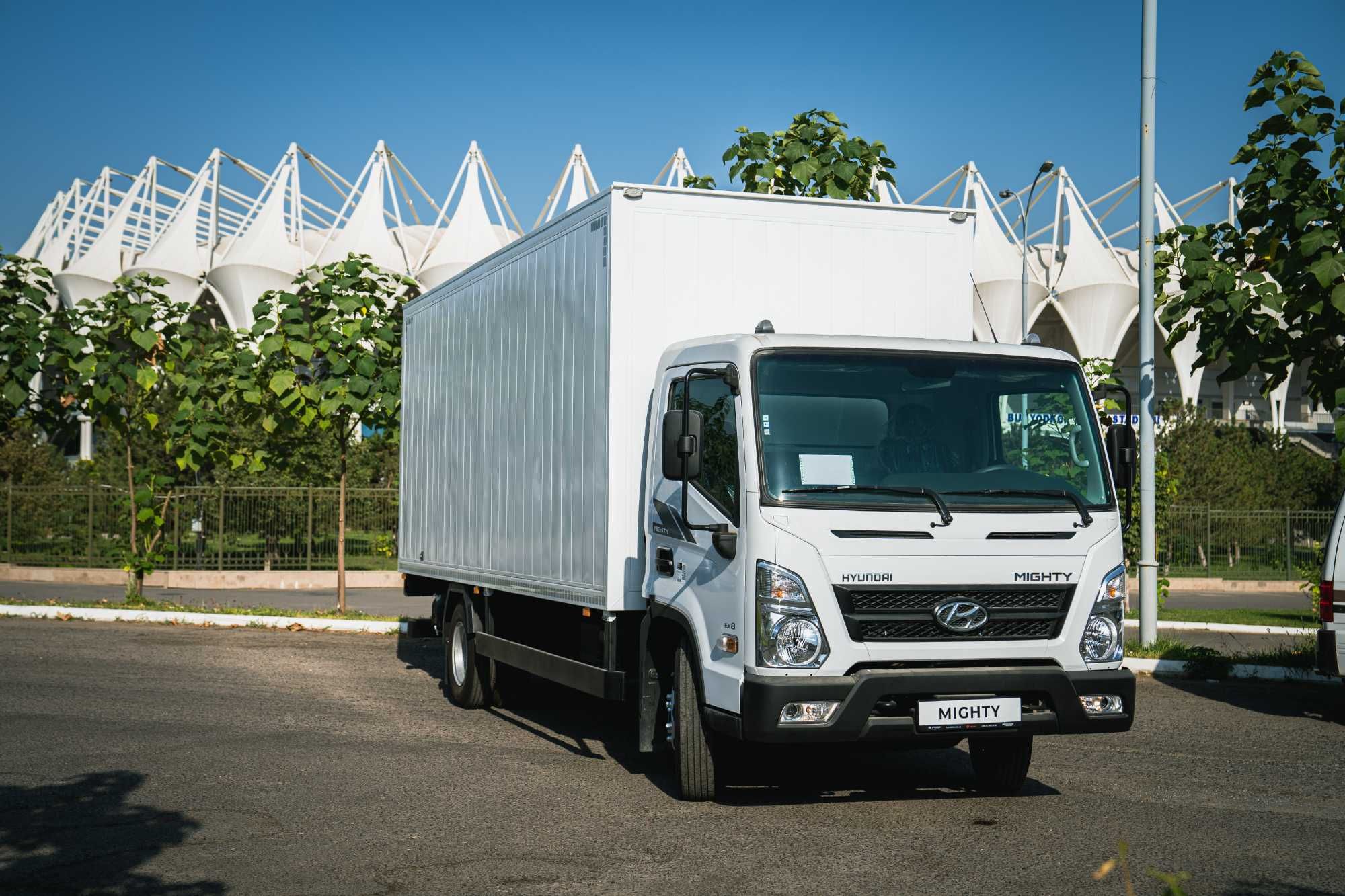 Цельнометаллический автофургон Hyundai