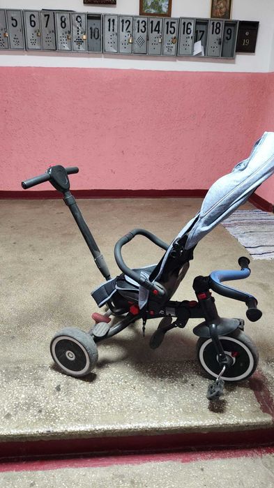 Vând tricicletă multifuncțională pliabilă Coccolle Vispo Urban Grey