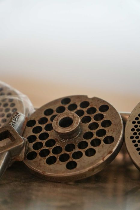 Mașinărie tocat carne profesională – 4500 lei – Ca nouă