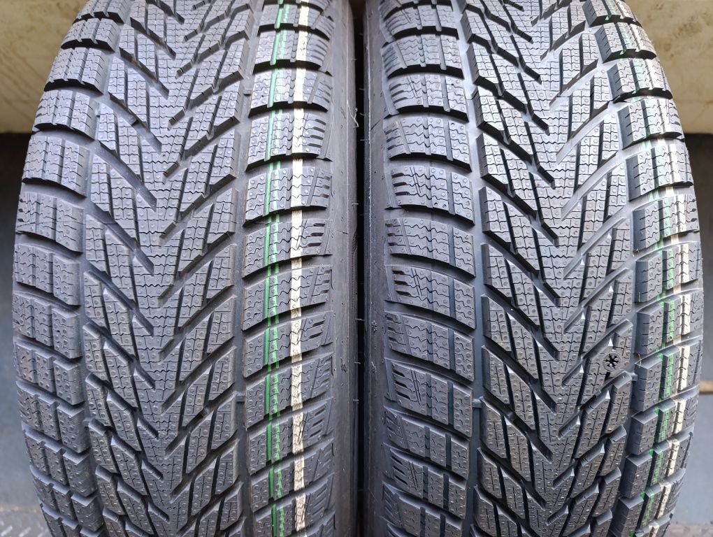 Anvelope de iarnă noi 215 65 17 Goodyear dot 2024