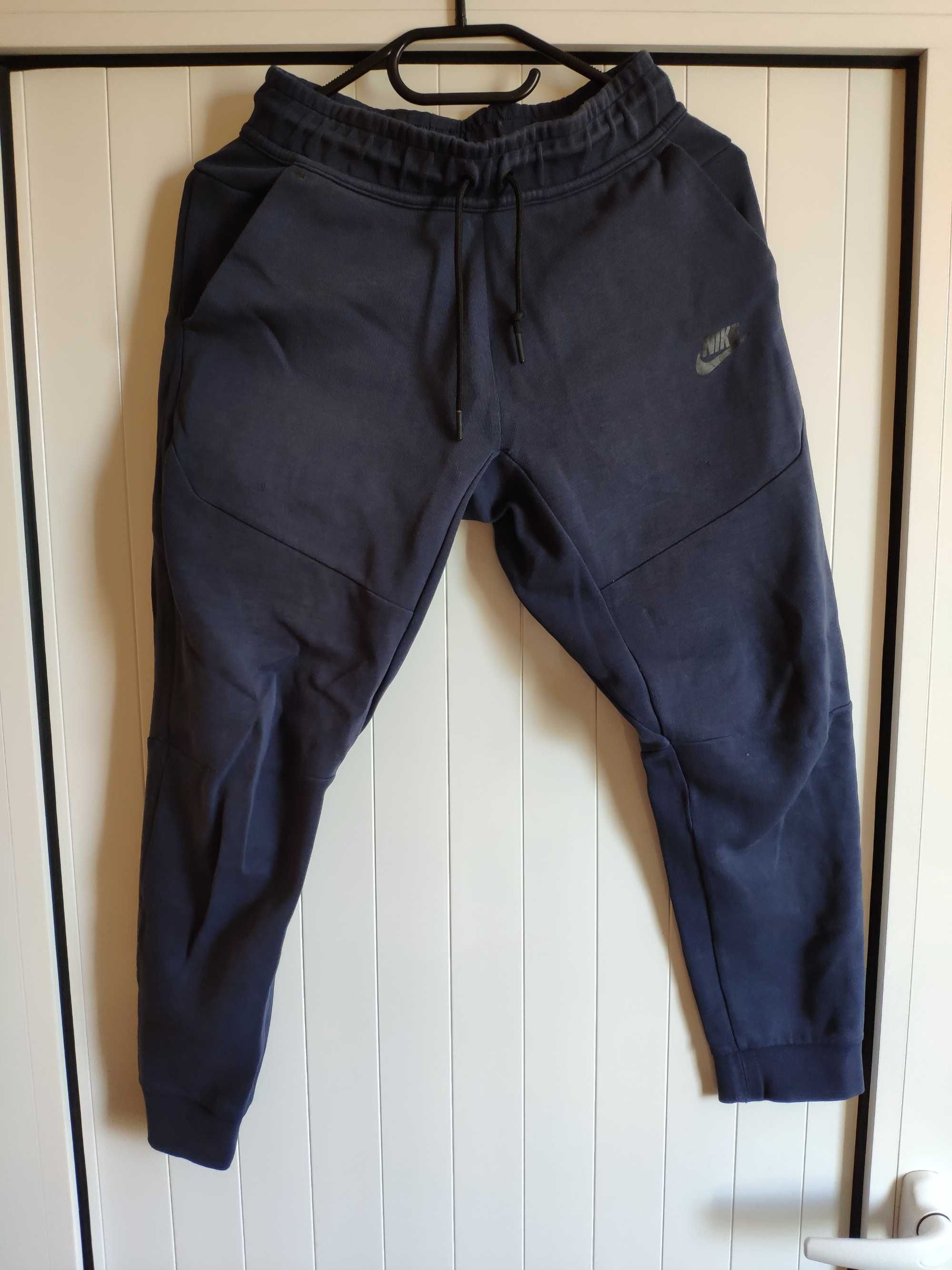 Nike Tech Fleece