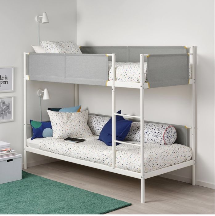 Продам кровать двухъярусная IKEA