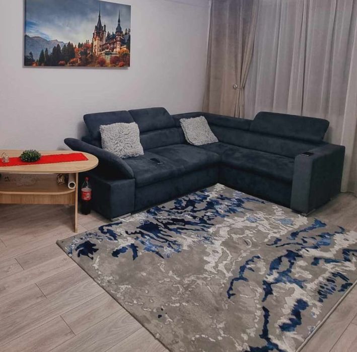 Vând canapea/colțar  extensibila