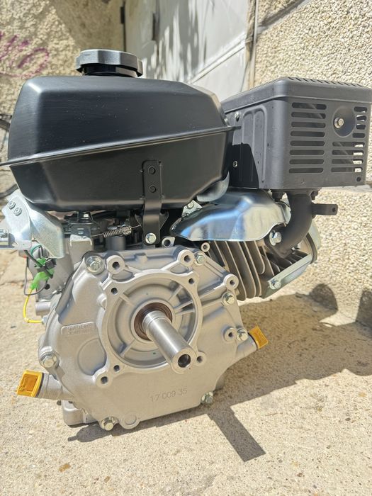 Четиритактов професионален мотор KOHLER Command PRO 9.5 hp