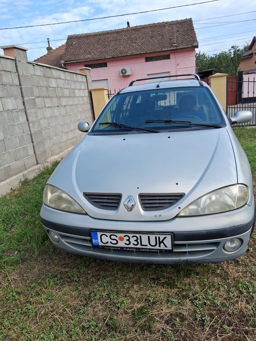 De Vanzare Renault