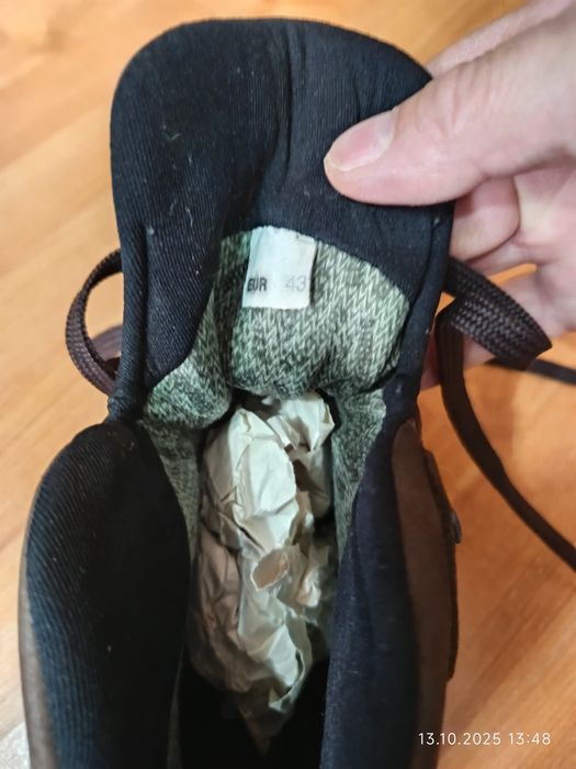 Bocancii din piele naturala maro