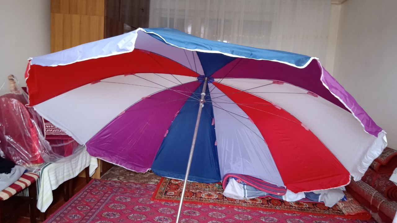 Продается зонтик