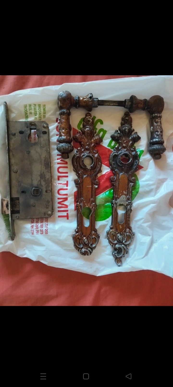 Lot clante yale silduri