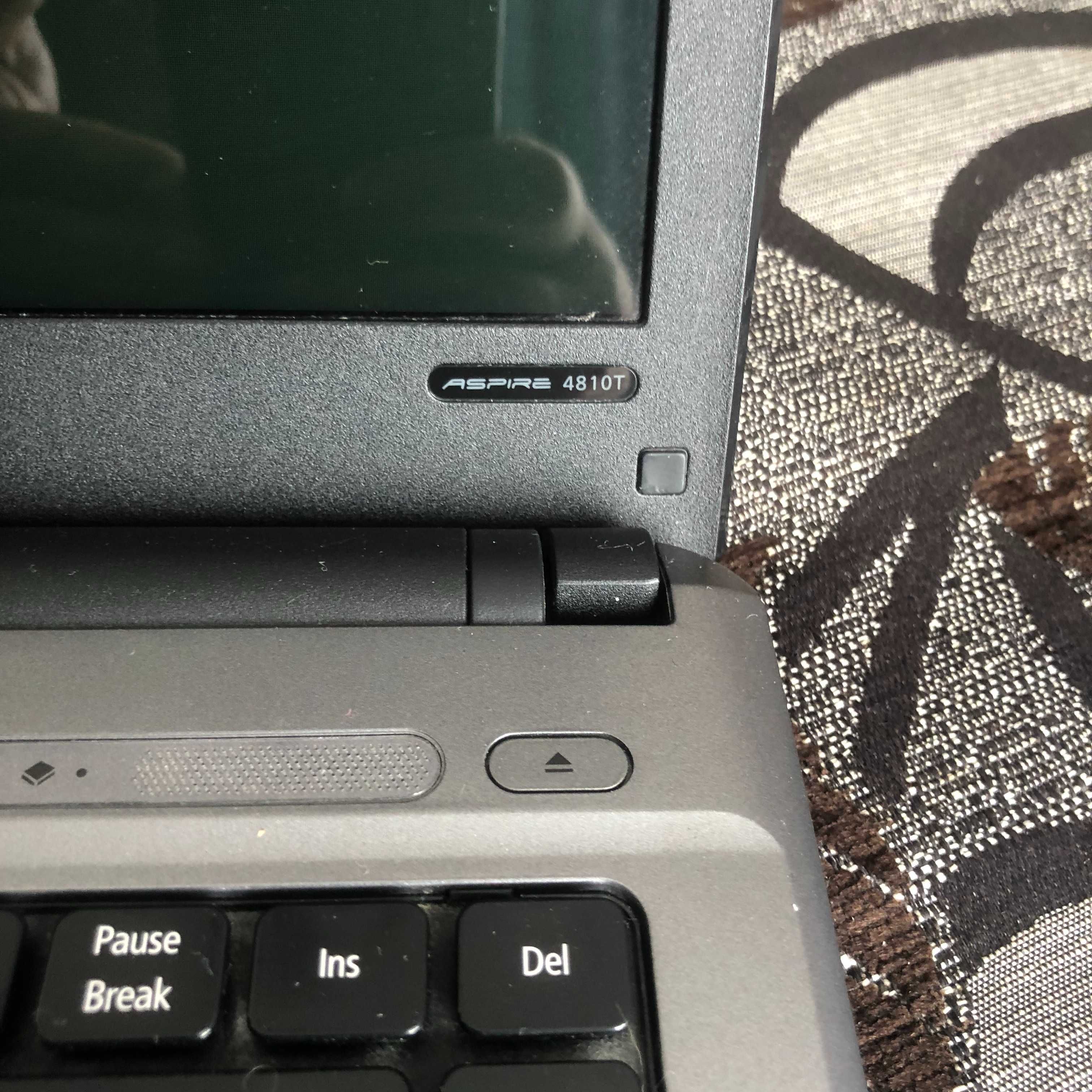 Acer Aspire 4810T Възможност за добавяне на SSD 120GB + хард диска