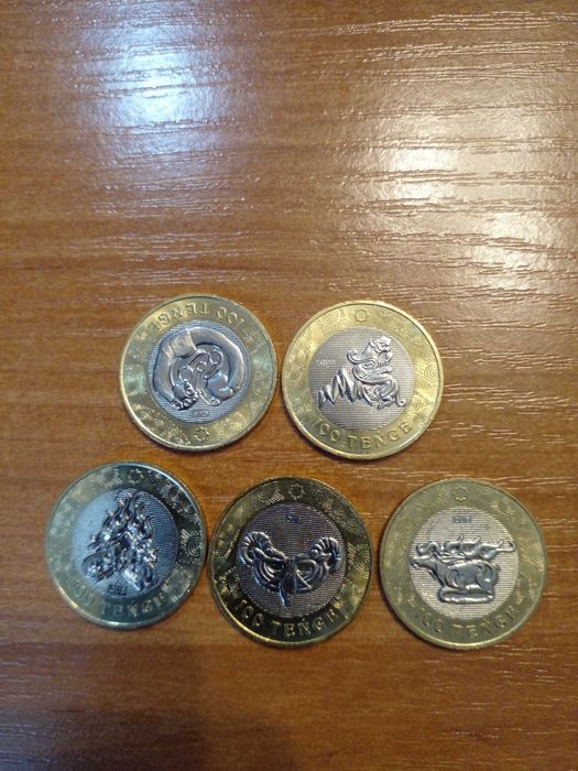 продам пять монет