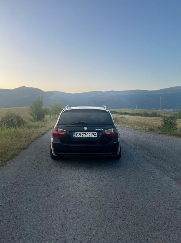 Bmw e91 320d 2006г.